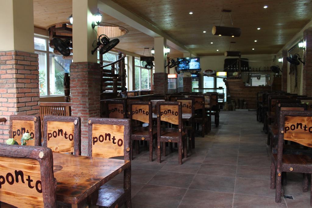 Ponto Hotel Kobuleti Exterior foto
