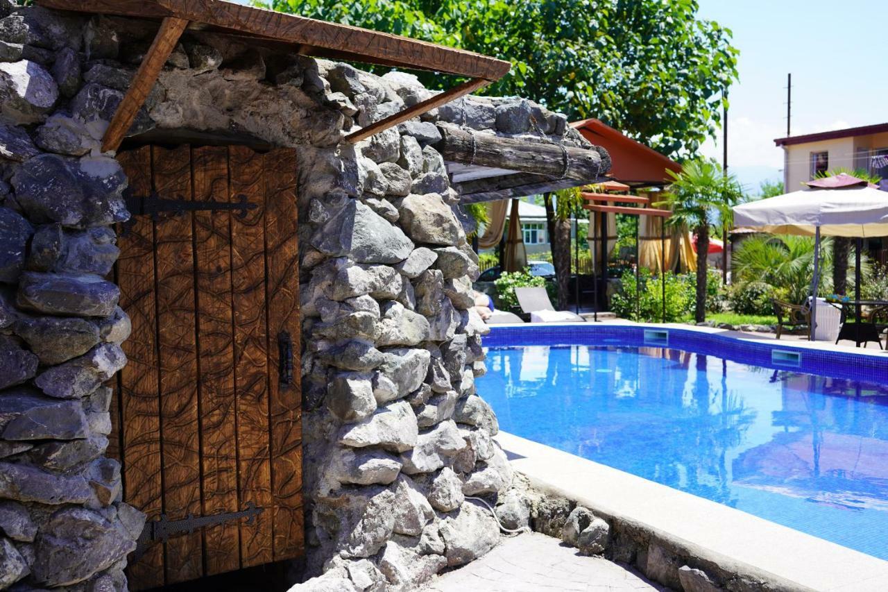 Ponto Hotel Kobuleti Exterior foto