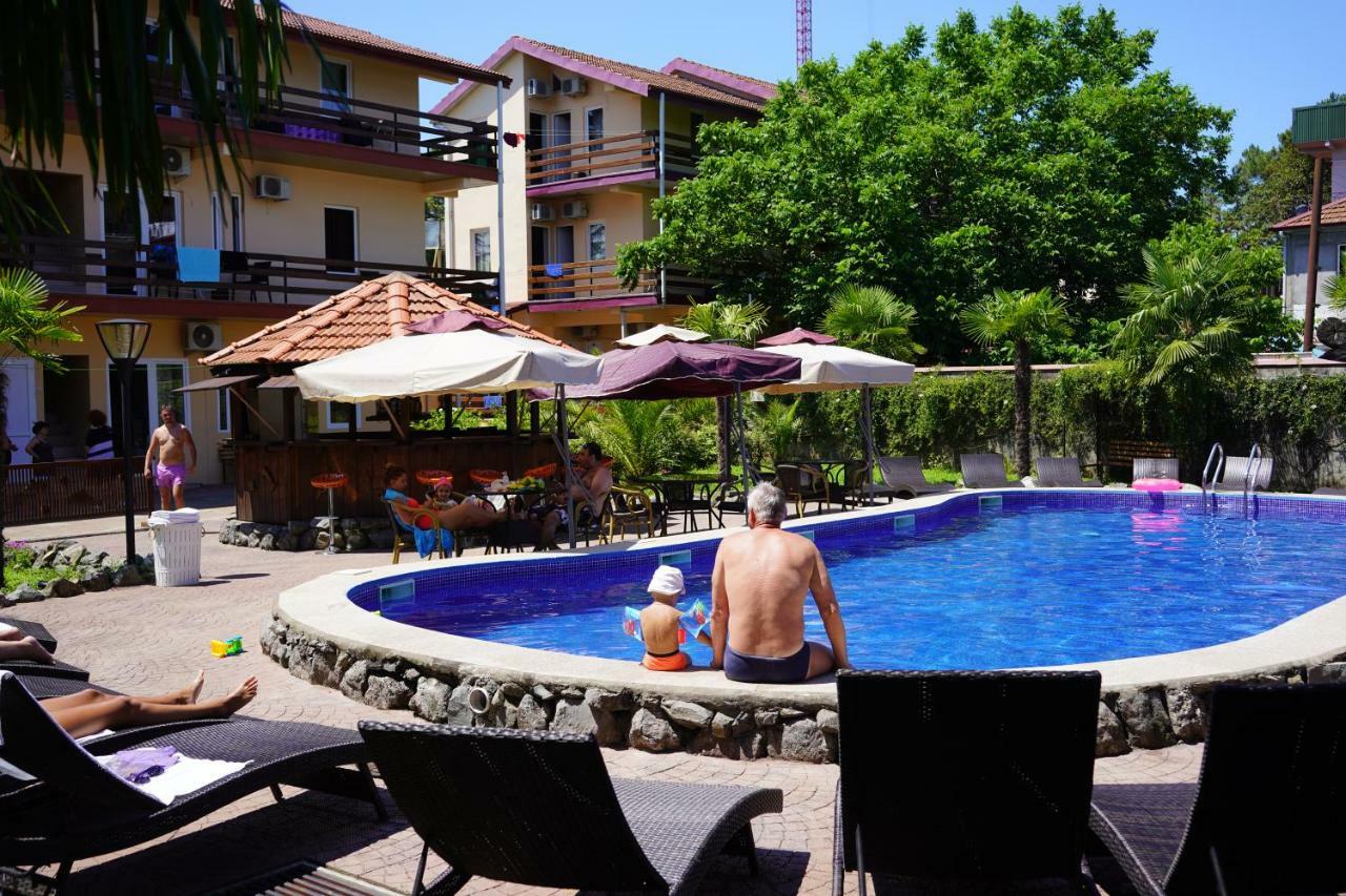 Ponto Hotel Kobuleti Exterior foto
