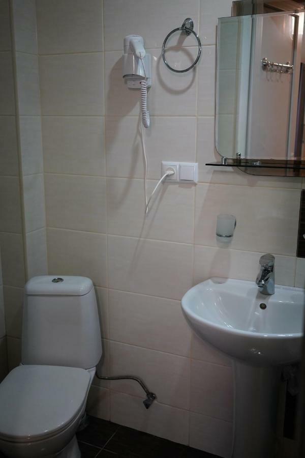 Ponto Hotel Kobuleti Habitación foto