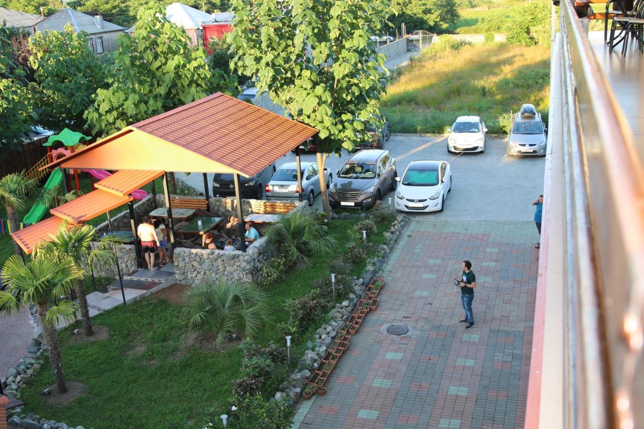 Ponto Hotel Kobuleti Exterior foto